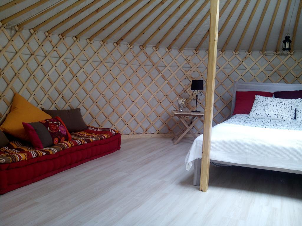 Campo De Reyes 2*